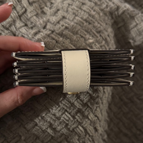 Coach Leather Essential Card Holder - Picture 5 of 6